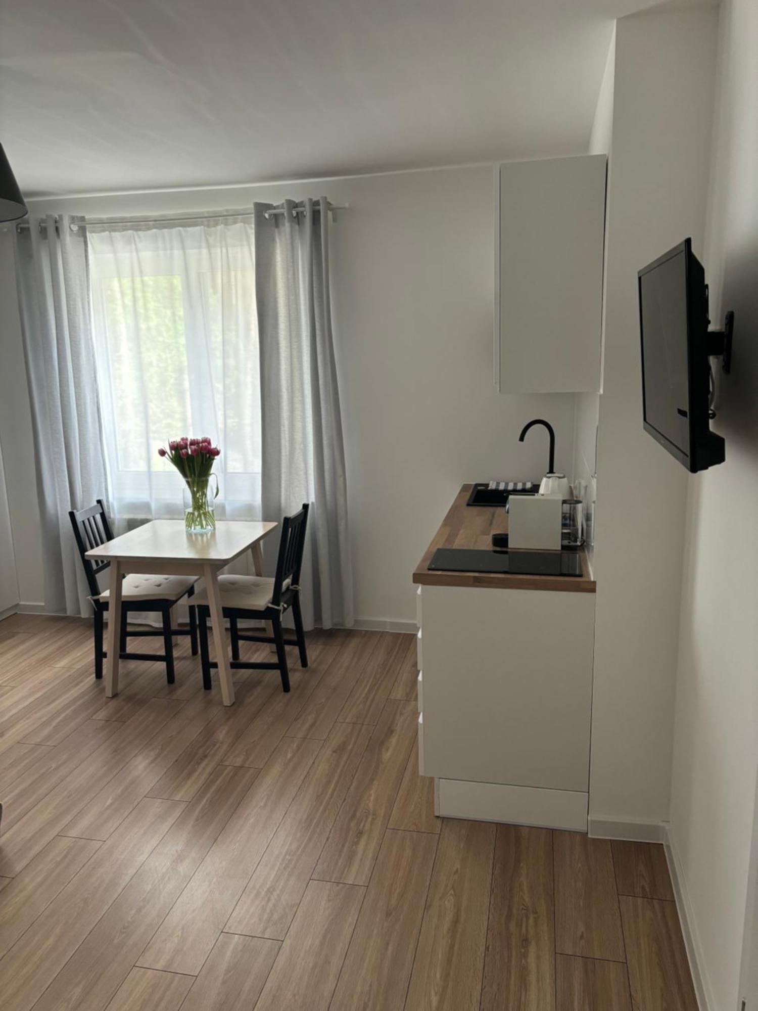 Domowa- Restauracja I Apartment *
